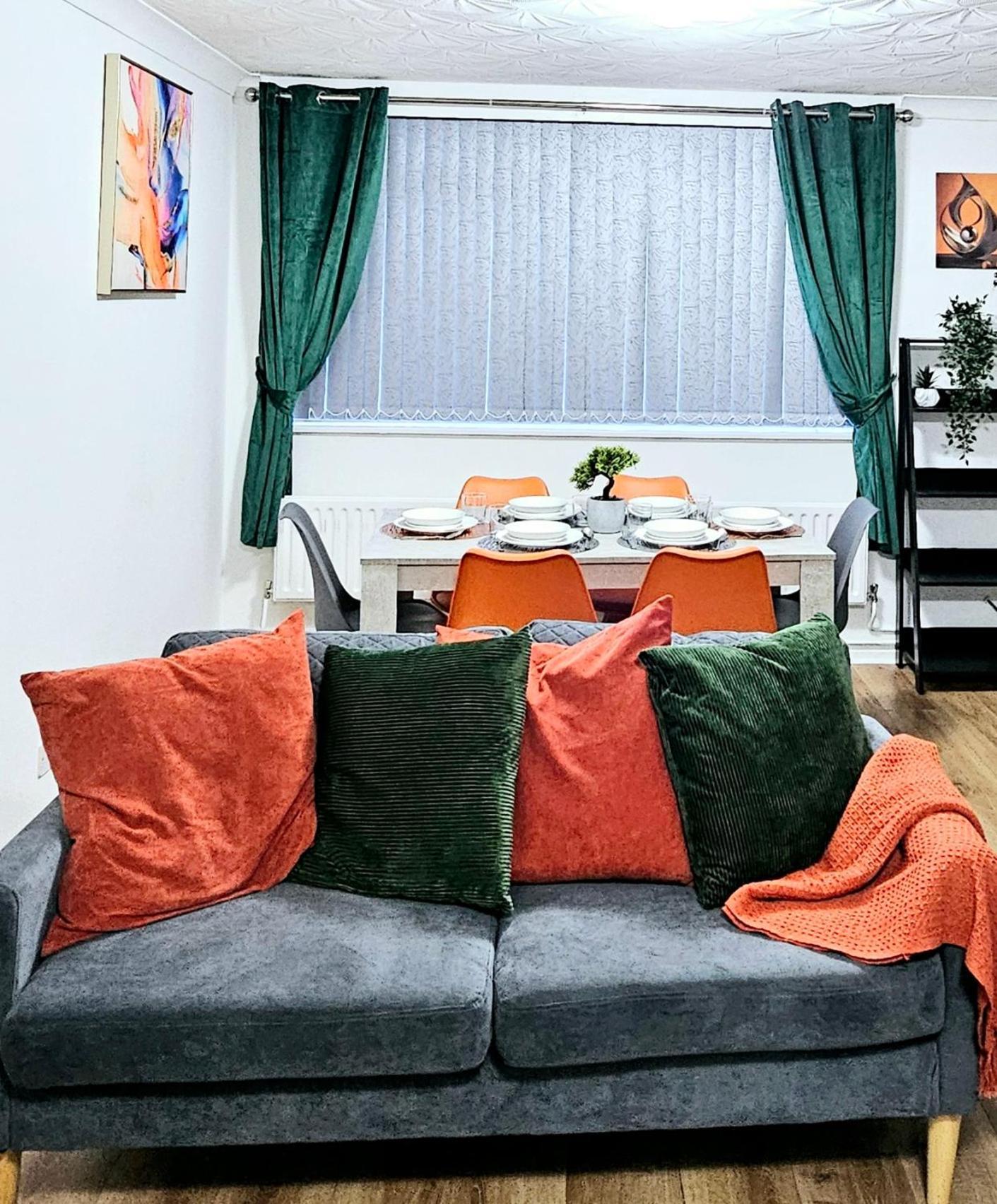 Lushstay Telford - Families, Contractors & Group Of Friends, Long Term Stay Εξωτερικό φωτογραφία